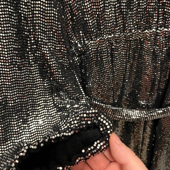 NWT Michael Kors Mirror Dot Sequin Dress in SIlver XL GORGEOUS FLATTERING DRESS! - Picture 4 of 8